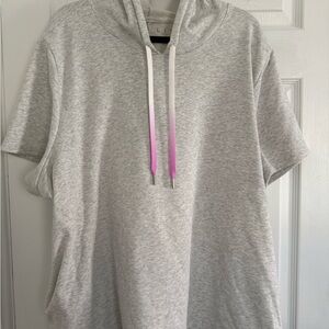 Lane Bryant Livi Gray Short Sleeve Hoodie - 26/28